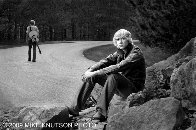 IMG_8833  bw 6x4 road flat